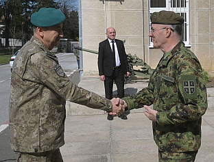 КФОР ДА ПРЕДУЗМЕ МЈЕРЕ ЗА ОЧУВАЊЕ МИРА И ЗАШТИТУ СРБА