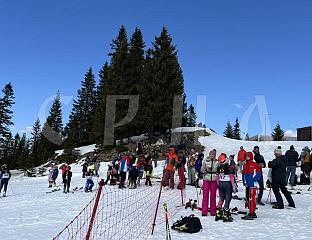 НА ОТВОРЕНОМ ПРВЕНСТВУ СРПСКЕ ОКО 150 МЛАДИХ СКИЈАША