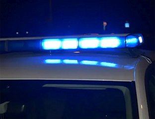 ЧЕТИРИ ЛИЦА ПОВРИЈЕЂЕНА У УДЕСУ, ЈЕДАН ВОЗАЧ УХАПШЕН