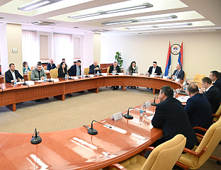 СТЕВАНДИЋ: СУТРА ПОСЕБНА СЈЕДНИЦА О РЕЗОЛУЦИЈИ О ЗАБРАНИ ПРОМОВИСАЊА И ВЕЛИЧАЊА НДХ