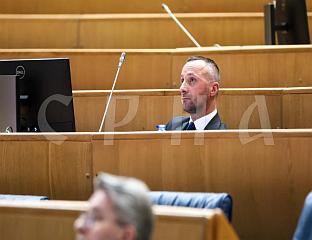 КОЈИЋ: МАГАЗИНОВИЋЕВ ПРИЈЕДЛОГ - ПОПУЛИСТИЧКА МЈЕРА У ИЗБОРНОЈ ГОДИНИ