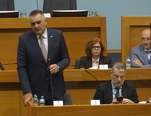 МИНИЋ: УЧИНИЋЕМО СВЕ ДА СЕ РИЈЕШИ ПРОБЛЕМ "НОВЕ ЉУБИЈЕ"