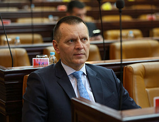 ЛУКАЧ: ТЕНДЕР ЗА РАСВЈЕТУ ДИСКРИМИНАТОРСКИ - РИЈЕЧ ЈЕ О ЛОБИЈУ КОЈЕМ СЕ НИ ГРАДОНАЧЕЛНИК НЕ МОЖЕ ОТЕТИ