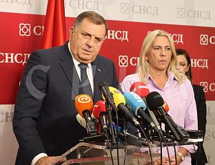 ДОДИК НА КОНФЕРЕНЦИЈИ ЗА НОВИНАРЕ У БАЊАЛУЦИ