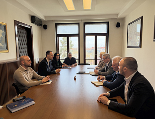 ЗАПОЧЕТИ ПРЕГОВОРИ О 300 МИЛИОНА ДОЛАРА ИНВЕСТИЦИЈА У НАВОДЊАВАЊЕ