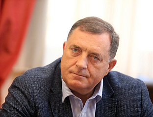 BOTH BAKIR IZETBEGOVIĆ AND HIS POLITICS ARE PATHETIC