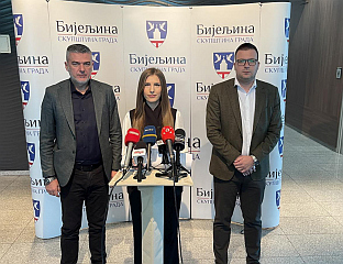 ГРАД И ДАЉЕ НА ПРИВРЕМЕНОМ ФИНАНСИРАЊУ, СИТУАЦИЈА У ЈАВНИМ ПРЕДУЗЕЋИМА АЛАРМАНТНА