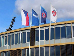 ПРИВЕДЕНЕ ДЕСЕТИНЕ ЉУДИ ЗБОГ НАМЈЕШТАЊА ФУДБАЛСКИХ УТАКМИЦА