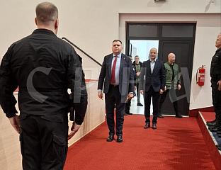 БУДИМИР И КОСТРЕШЕВИЋ У ПОСЈЕТИ ПОЛИЦАЈЦИМА - ДОБРОВОЉНИМ ДАВАОЦИМА