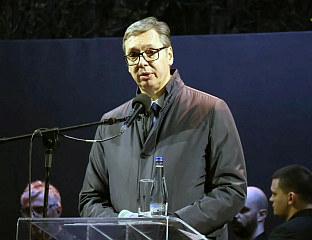 ВУЧИЋ: РАНЕ НИСУ НИ БЛИЗУ ЗАЦЕЉЕНЕ, АЛИ ЧУВАМО МИР И БУДУЋНОСТ