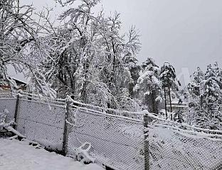 УПОЗОРЕЊЕ НА ОБИЛНИЈЕ ПАДАВИНЕ, ЗАХЛАЂЕЊЕ, СНИЈЕГ И ЈАК ДО ОЛУЈНИ ВЕТАР