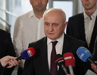 ЂОКИЋ: ВЛАДА СРПСКЕ ПОДРЖАВА ГЕОЛОШКА ИСТРАЖИВАЊА