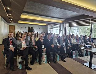 ОТВОРЕН "ЈАХОРИНСКИ ПОСЛОВНИ ФОРУМ"