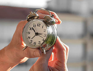 ПОМЈЕРАЊЕ САТА МАЛИ СТРЕС ЗА ОРГАНИЗАМ, АЛИ И ПРИЛИКА ЗА ОБНОВУ ЕНЕРГИЈЕ