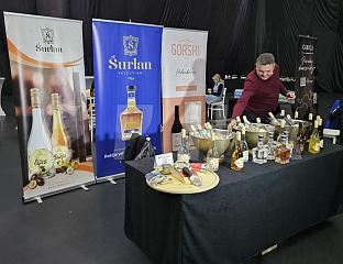 ПОБЈЕДНИК ДЕСТИЛЕРИЈА ИЗ СРБИЈЕ СА СЕДАМ ГОДИНА СТАРОМ ШЉИВОВИЦОМ