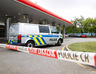 ПРИВЕДЕН СТРАНАЦ ЗБОГ НАПАДА НА РУСКИ ДОМ У ПРАГУ