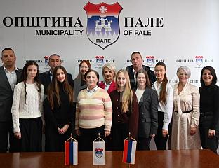 НАЧЕЛНИК ПАЛА ОРГАНИЗОВАО ПРИЈЕМ ЗА ГИМНАЗИЈАЛЦЕ ИЗ КРАСНОДАРА