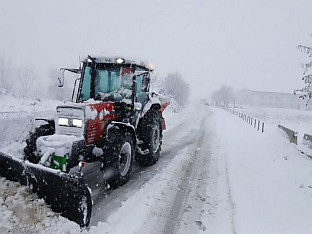 ПУTЕВИ ЗА СЕЛО ВИЛУСЕ НА МАЊАЧИ ПРОХОДНИ