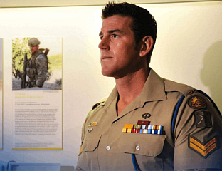 НАЈОДЛИКОВАНИЈИ АУСТРАЛИЈСКИ ВОЈНИК ОПТУЖЕН ЗА РАТНЕ ЗЛОЧИНЕ