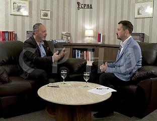 КУПРЕШАК: ПОВЕЋАЊЕ ПЛАТА ЗДРАВСТВЕНИХ РАДНИКА ВЕЛИКИ ИСКОРАК