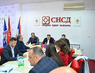 КАРАН: ЛОКАЛНА ВЛАСТ НЕ ПРАТИ РАЗВОЈ И ВЕЛИКА УЛАГАЊА РЕПУБЛИЧКИХ ИНСТИТУЦИЈА У БИЈЕЉИНУ