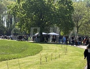 БРОЈНИ ГРАЂАНИ ИЗ СВИХ ДИЈЕЛОВА СРПСКЕ ПРИСТИЖУ У ДОЊУ ГРАДИНУ