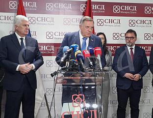 DODIK: SCHMIDT SHOULD NOT HAVE COME TO BiH, HIS DEPARTURE IS NOT MY CONCERN
