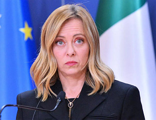 МЕЛОНИ: РИМ НЕЋЕ ПЛАТИТИ ЗА ЛИЈЕЧЕЊЕ ЖРТАВА ПОЖАРА У КРАН-МОНТАНИ