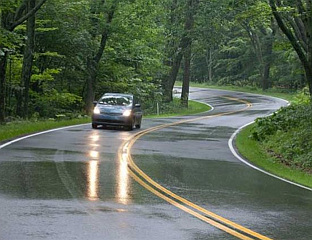 ОПРЕЗ ЗБОГ СМАЊЕНЕ ВИДЉИВОСТИ, КЛИЗИШТА И ОДРОНА