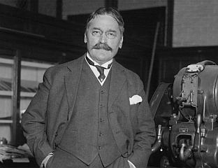 МИХАЈЛО ПУПИН - ДОБИТНИК ПУЛИЦЕРОВЕ НАГРАДЕ