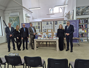 ДОНИРАНО 300 КЊИГА БИБЛИОТЕЦИ У ВЕЛИКОЈ ПЛАНИ