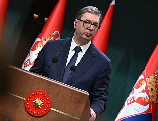 ВУЧИЋ ЧЕСТИТАО ДАН ПОБЈЕДЕ НАД ФАШИЗМОМ