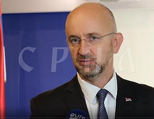 МАЗАЛИЦА: ШМИТ ПОТКОПАО УСТАВНУ СТРУКТУРУ БиХ