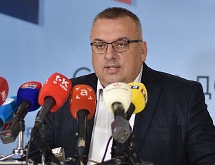 РАДУЛОВИЋ: КАНДИДАТУРЕ ПРЕДСЈЕДНИКА СДС-а И ПСС МОГУ БИТИ РАЗЛОГ, УЦЈЕНА ЈЕ НЕПРИХВАТЉИВА