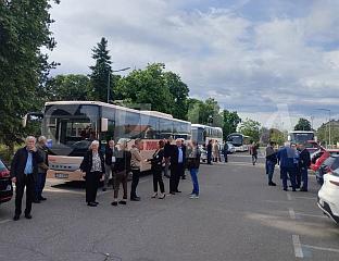 УЧЕСНИЦИ КОМЕМОРАТИВНОГ СКУПА КРЕНУЛИ ИЗ БИЈЕЉИНЕ КА ТУЗЛИ