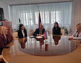 ЗАПОСЛЕНО ДВОЈЕ ДЈЕЦЕ ПОГИНУЛИХ БОРАЦА