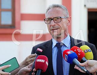 OSTOJIĆ: REMOVAL OF USTASHA SYMBOLS IS GOOD, BUT IDEOLOGY STILL EXISTS