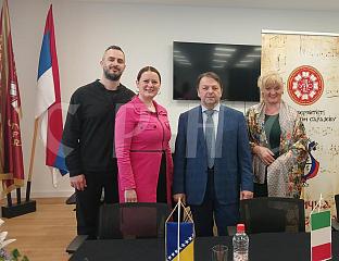 СУТРА ПОЧИЊЕ ФЕСТИВАЛ ХАРМОНИКЕ "АКОРЕДОН АРТ ПЛУС"