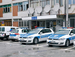 ЈЕДНО ЛИЦЕ ТЕШКО ПОВРИЈЕЂЕНО У САОБРАЋАЈНОЈ НЕЗГОДИ НА ПАЛАМА