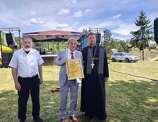 "ТРОЈЧИДАНСКО-ВИДОВДАНСКА ПОВЕЉА" УРУЧЕНА ВЕСЕЛИНУ ЏЕЛЕТОВИЋУ