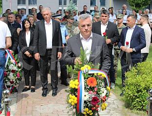 ТАДИЋ: ВРС У ЉЕТО 1995. ПОКАЗАЛА ДА ЈЕ У СТАЊУ ДА БРАНИ СВОЈУ ЗЕМЉУ