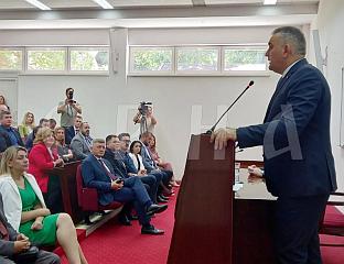 МИНИЋ: СРПСКА САМООДРЖИВА И СТАБИЛНА