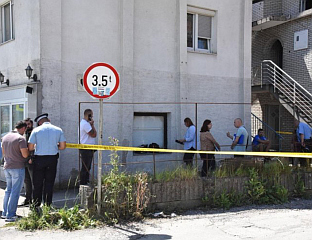 ЈЕДНО ДИЈЕТЕ СМРТНО СТРАДАЛО, А ДРУГО ПОВРИЈЕЂЕНО У ПОЖАРУ