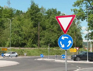 149 ACCIDENTS AT ROUNDABOUTS IN THE FIRST FIVE MONTHS OF CURRENT YEAR