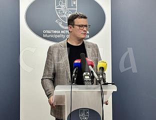 БОЖОВИЋ: НИЈЕ БИЛО РИЈЕЧИ О УЈЕДИЊЕЊУ СДС-а СА ПСС-ом