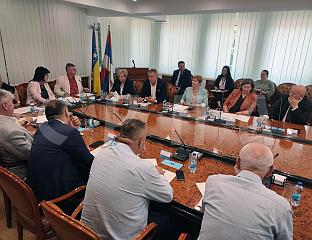 ОДЛУКА О ЗАТВАРАЊУ ОХР-а УПУЋЕНА НА УСАГЛАШАВАЊЕ ЗАЈЕДНИЧКОЈ КОМИСИЈИ
