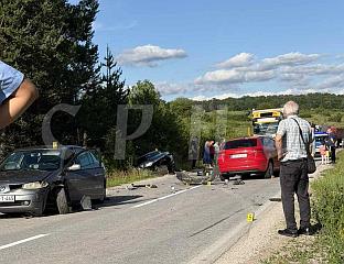 НЕМА ПОВРИЈЕЂЕНИХ У САОБРАЋАЈНОЈ НЕЗГОДИ У КОЗАДРАМА