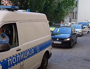 ЧЕТИРИ ЛИЦА УХАПШЕНА ЗБОГ ДРОГЕ