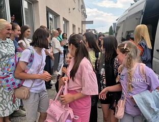 ДОЧЕКАНО 14 УЧЕНИКА СА КОСОВА И МЕТОХИЈЕ