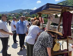 "ЗЛАТНЕ РУКЕ ПОДРИЊА" ОКУПИЛЕ ЧУВАРЕ ТРАДИЦИЈЕ
